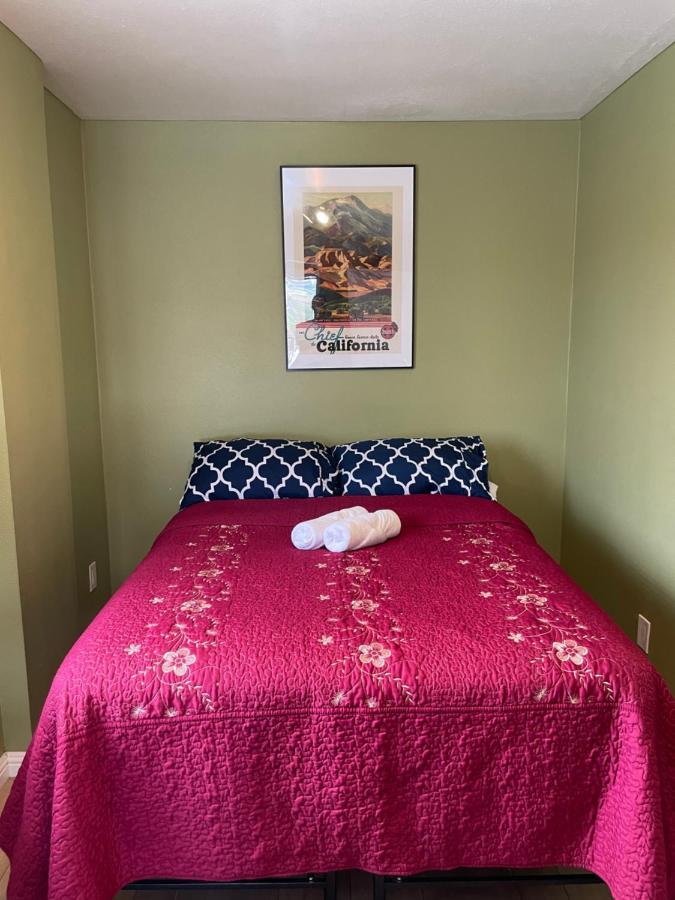 Private Room In Los Angeles With Wifi, Tv, And View Of Hollywood Sign & Shared Kitchen Zewnętrze zdjęcie